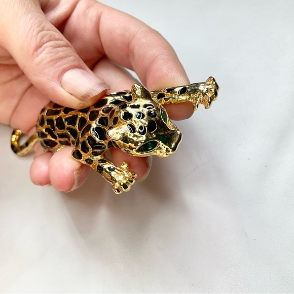Vtg 90’s IVANA Brooch Leopard Large Piece Rhinestone Eyes - Picture 8 of 9